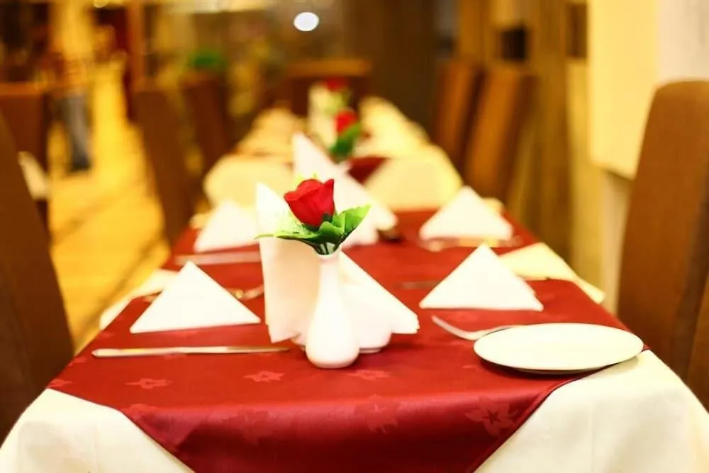 Saffron Hotel Дубай 2*,  ОАЭ